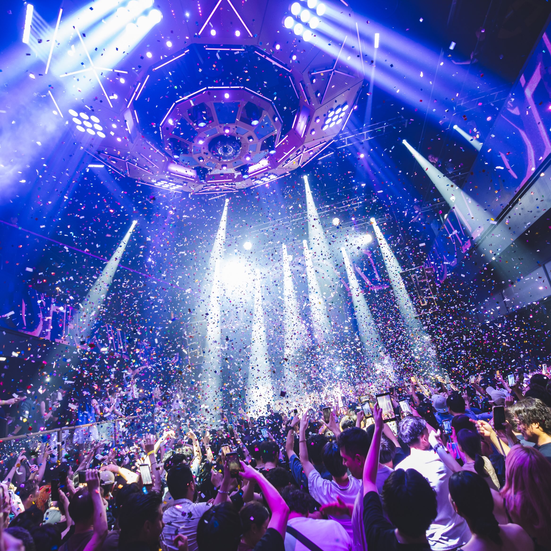 Cheers to another weekend at #zouktokyo 🔥🍾🎉🕺🙌